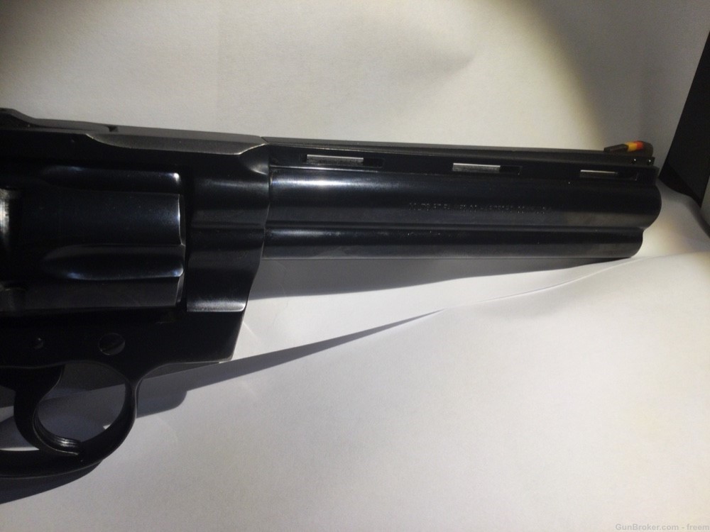 Colt Python blue  revolver  6 inch  357 Mag -img-9