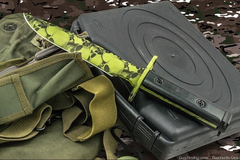 Heavy Duty Shadow Ops AR-15 Bayonet Undead Skull Green-img-4