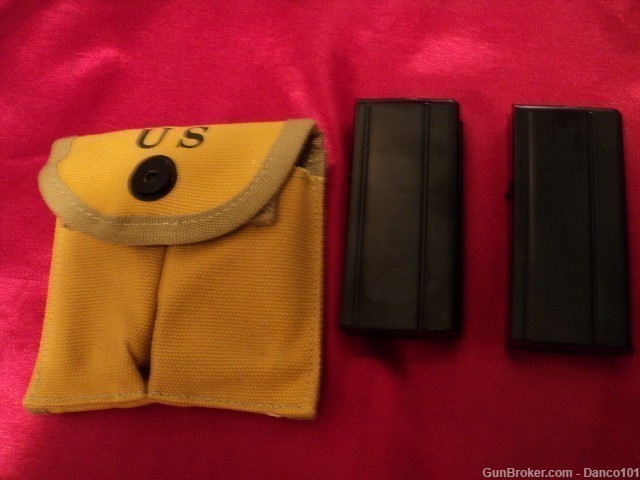 M1 CARBINE WWII TYPE DOUBLE MAGAZINE STOCK POUCH WITH 2  15  RD. MAGAZINES-img-2