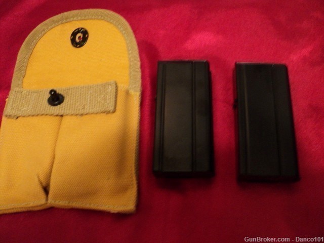 M1 CARBINE WWII TYPE DOUBLE MAGAZINE STOCK POUCH WITH 2  15  RD. MAGAZINES-img-1