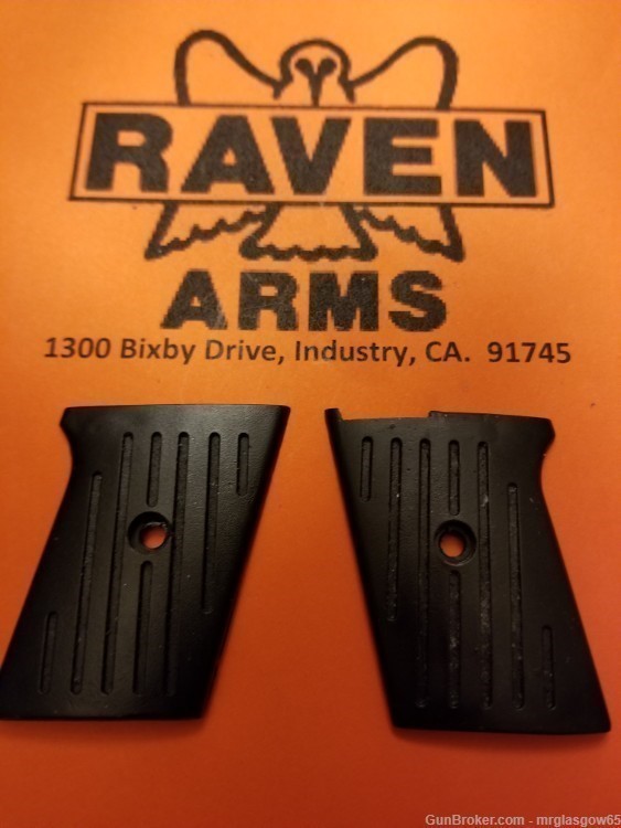 Raven / Phoenix Arms MP25, MP-25, P25, P-25 Black Grooved Grips (Sliding Sa-img-1
