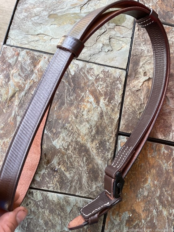 K98 sling, leather nice new -img-1
