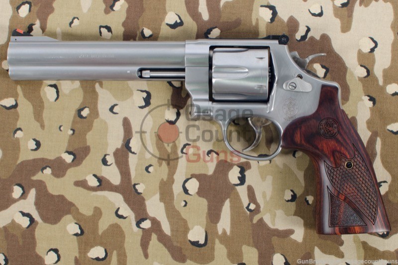 Smith & Wesson Model 629 Deluxe - 6.5" .44 Magnum-img-2