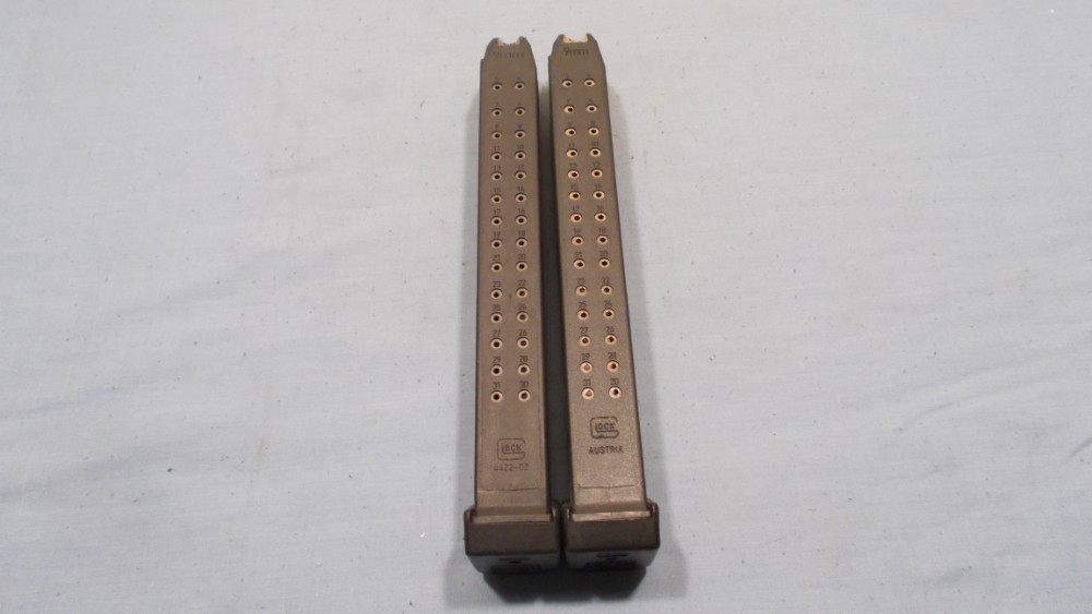 [2] Glock 18/17/19 Magazines 9MM 31rd +2 Ext Factory OEM-img-19