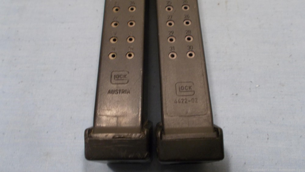 [2] Glock 18/17/19 Magazines 9MM 31rd +2 Ext Factory OEM-img-18