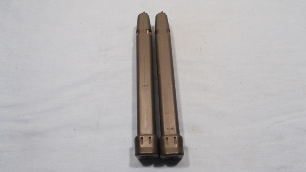 [2] Glock 18/17/19 Magazines 9MM 31rd +2 Ext Factory OEM-img-2