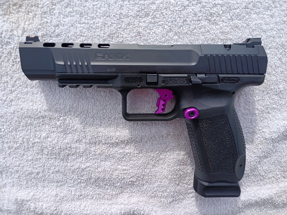 Canik TP9SFx Blackout 9mm, 20rds, Freedomsmith, less than 200rds-img-1