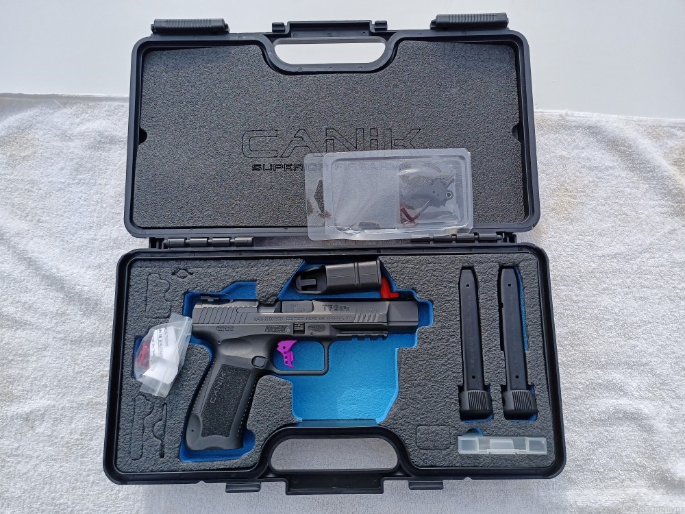 Canik TP9SFx Blackout 9mm, 20rds, Freedomsmith, less than 200rds-img-0
