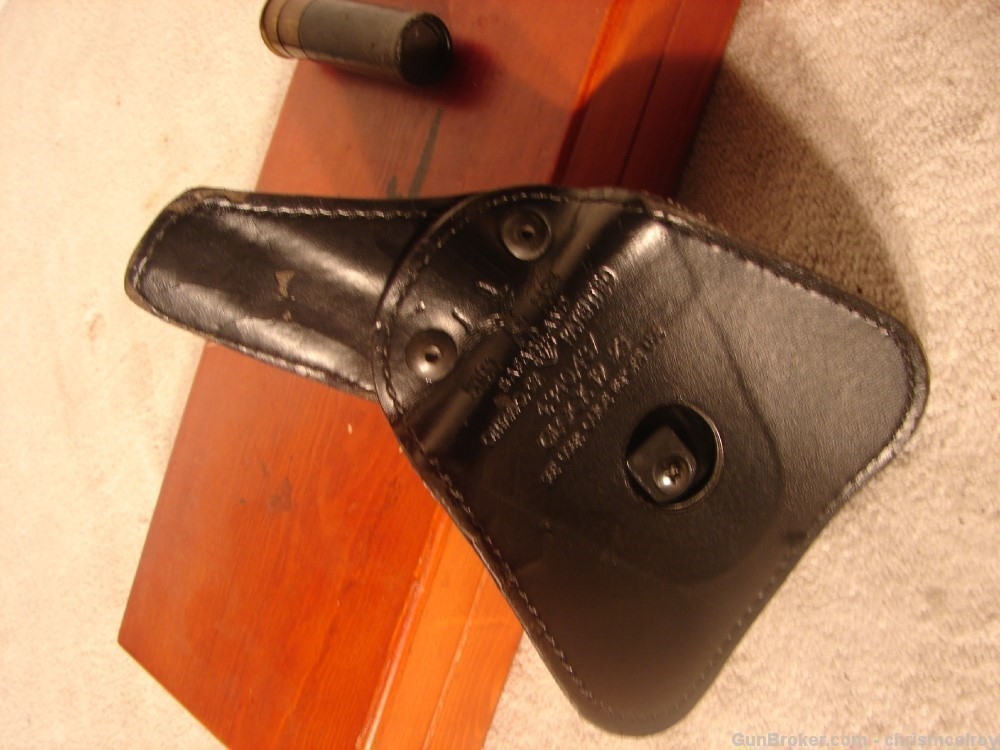 GLOCK 19 AND GLOCK 23 HOLSTER BY SAFARILAND-img-6