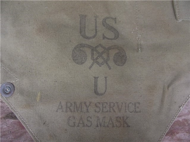WW II US Army Service Gas Mask Bag Original-img-8