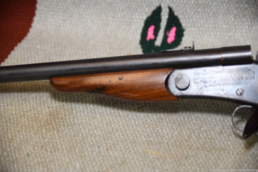 The Hamilton Rifle model 027 22caliber in Super condition great bore-img-4