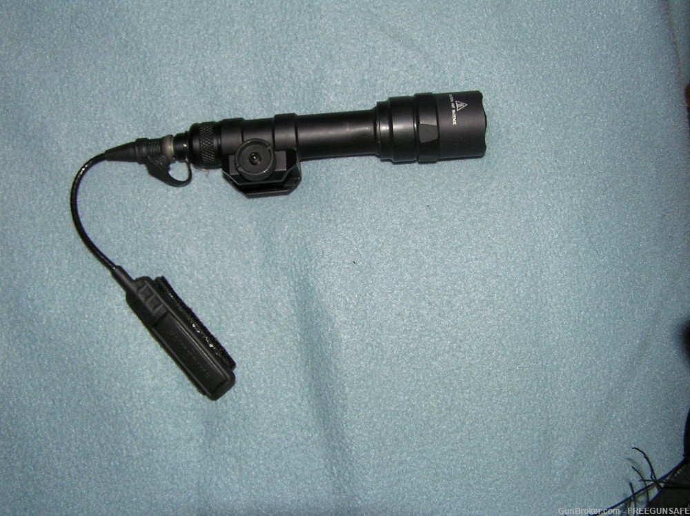 surefire scout light flashlight-img-4
