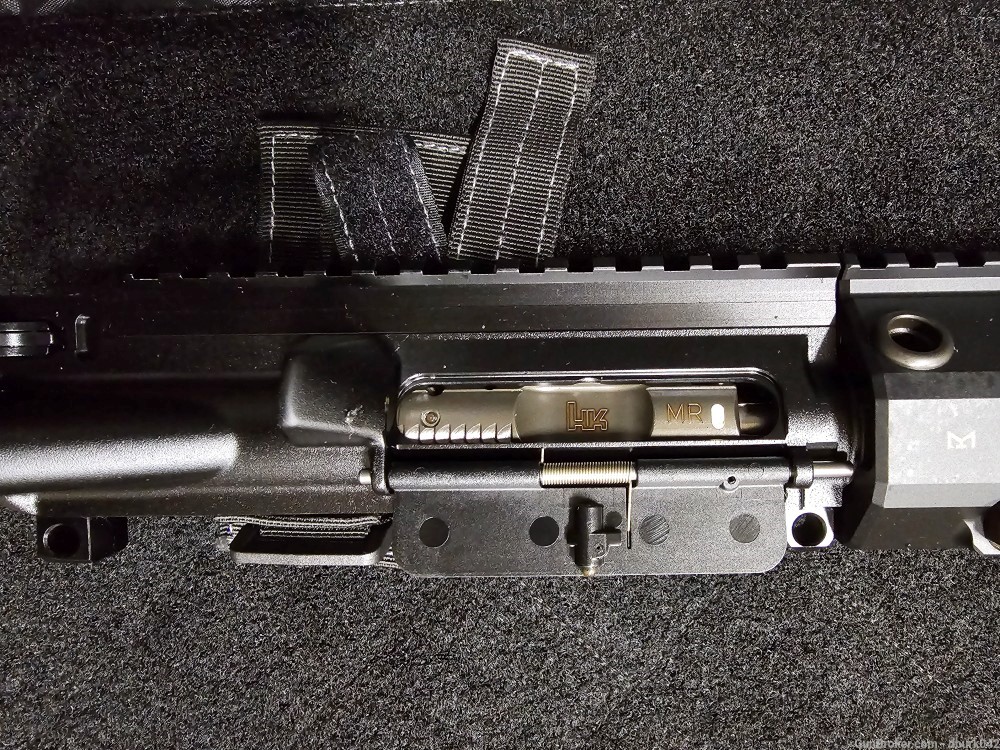 Brand new HK MR556 upper with soft case and manual-img-3