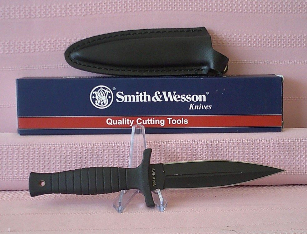 New SMITH & WESSON Tactical Hostage Rescue Team HRT Tanto Point Boot Knife!-img-6
