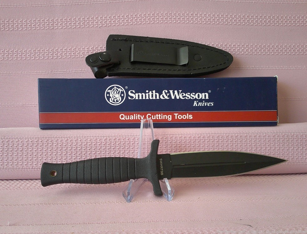 New SMITH & WESSON Tactical Hostage Rescue Team HRT Tanto Point Boot Knife!-img-9