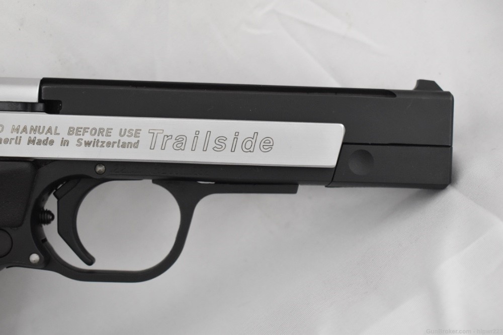 Sig Arms Trailside .22LR semi auto pistol EXCELLENT condition -img-8