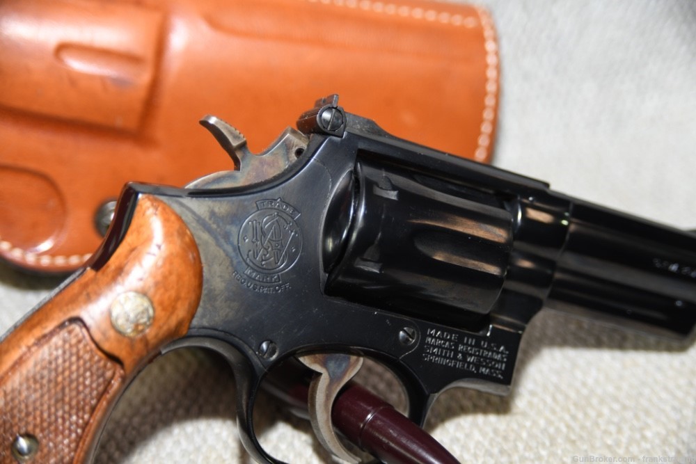 Smith & Wesson S&W Model 19-3 w/4 inch BBL 357 Magnum Made 1972 Super Condi-img-8