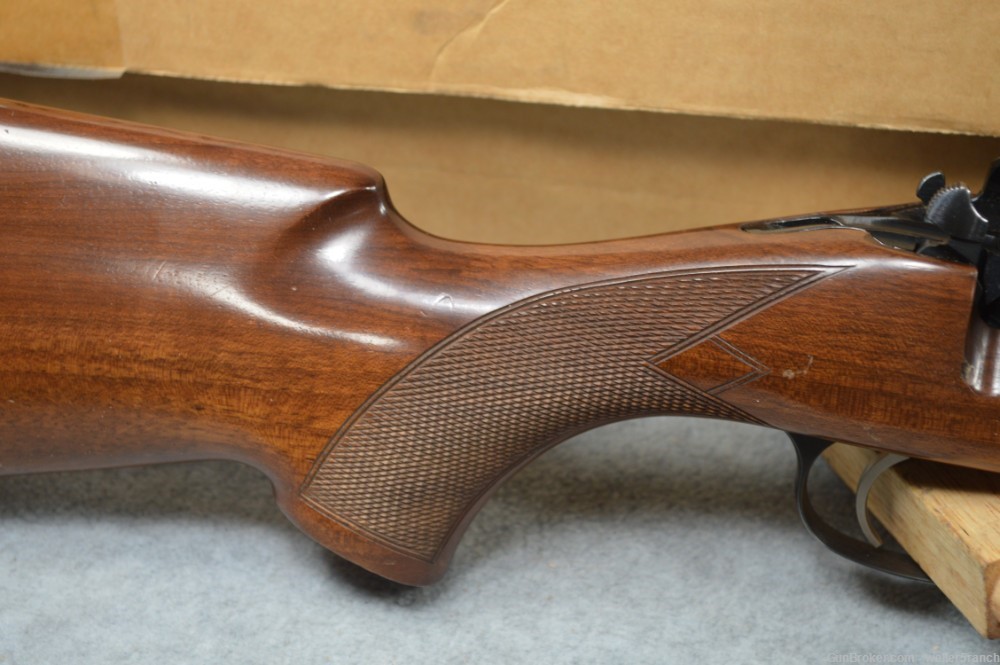 CZ 550 American Detachable Mag 22-250 Remington Rare and Discontinued-img-2