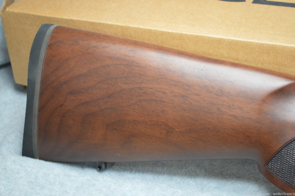 CZ 527 Varmint 204 Ruger New in Box Scarce and Discontinued-img-1