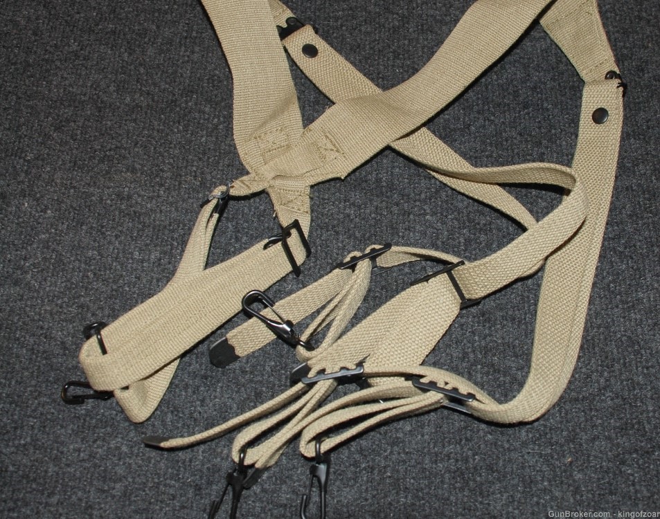 Reproduction WWII US M1936 Combat Suspenders Y - Straps in Khaki-img-2