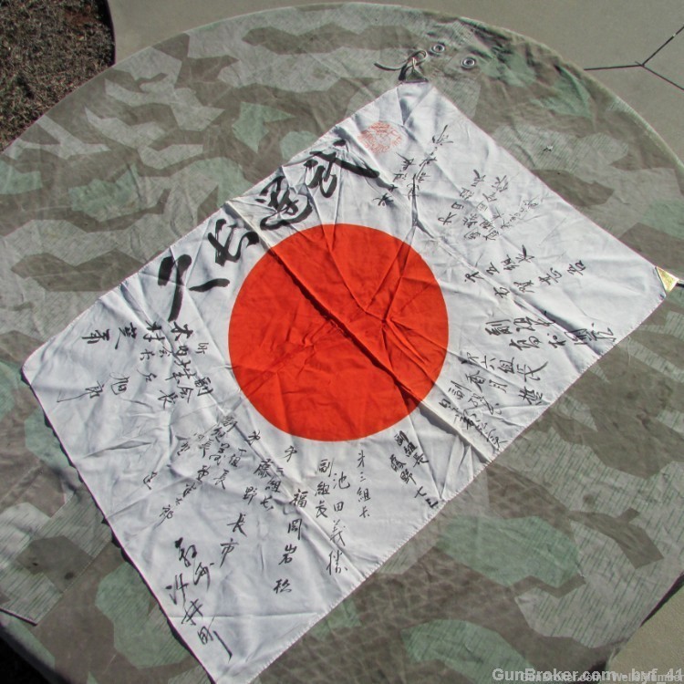 JAPANESE WW2 YOSEGAKI HINOMARU SOLDIERS GOOD LUCK MEATBALL FLAG-img-1