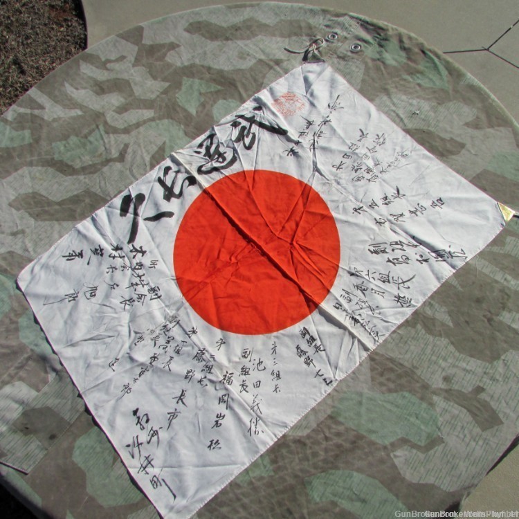 JAPANESE WW2 YOSEGAKI HINOMARU SOLDIERS GOOD LUCK MEATBALL FLAG-img-0