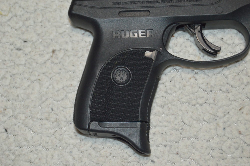 IN BOX Ruger LC9s Pro Both Magazines Striker Fire -img-3