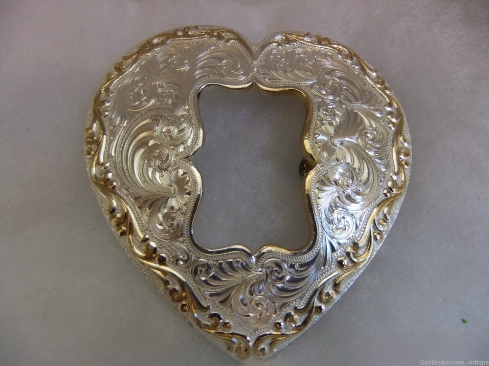 Cowboy /  Cowgirl Heart shaped Belt Buckle Montana Silver Smith -img-1