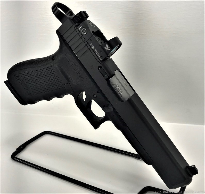 XTREME PISTOL HUNTER'S AUCTION Glock 40  G-40 - 10mm - TRICKED OUT w/ AMMO!-img-1