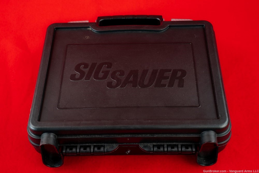 Sig Sauer P220 Elite Stainless .45 ACP Semi-Auto Pistol! -img-11