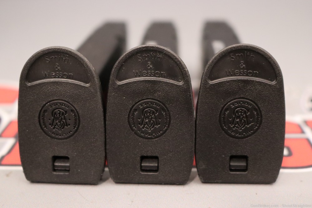 Lot O' Three (3) Smith & Wesson M&P40/M&P40 2.0 .40 S&W 15rd Mags (OEM)-img-2