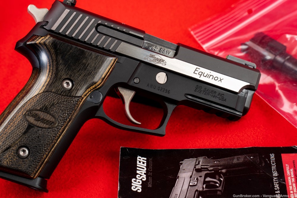2011 Sig Sauer P229 Equinox Compact .40 S&W Semi-Auto Pistol! -img-4