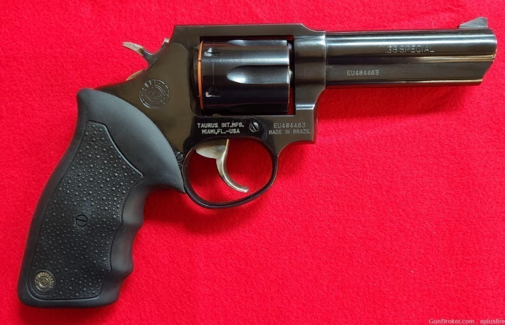 Taurus 82 Security 38 Spcl Revolver-img-1
