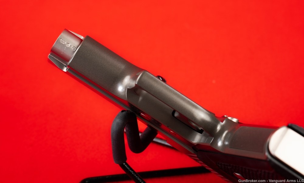 2011 Sig Sauer P225 Two-Tone 3.9" 9mm Semi-Auto Pistol! -img-11