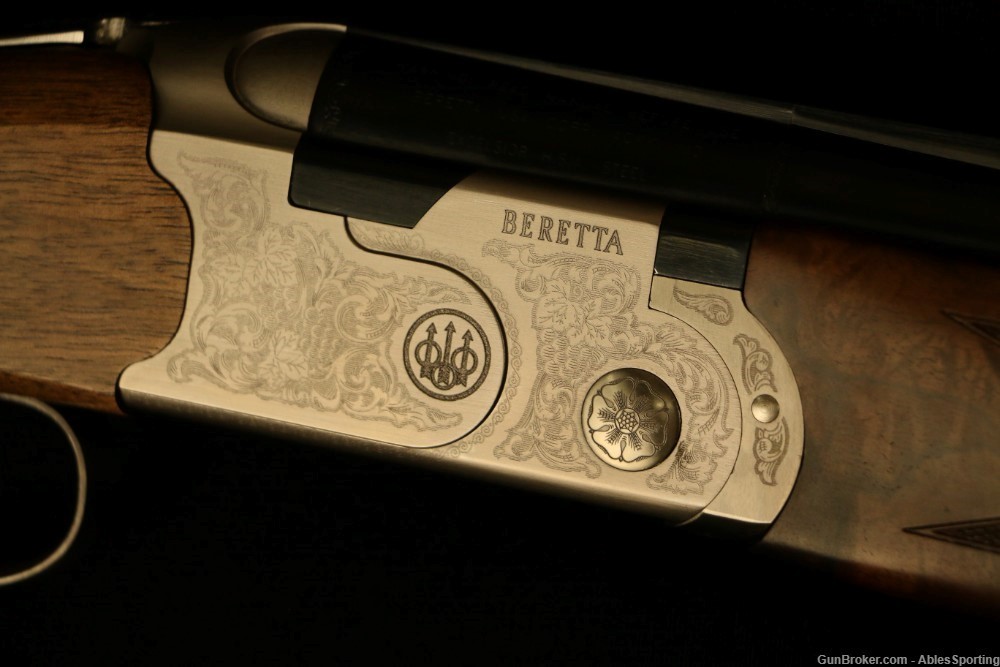 Beretta 686 Silver Pigeon I Vittoria Sporting Shotgun J686SJ0V, 12 Ga, 30" -img-2