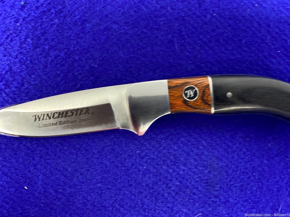 Winchester Limited Addition 2007 Knife  *PRISTINE COLLECTORS DISPLAY*-img-20