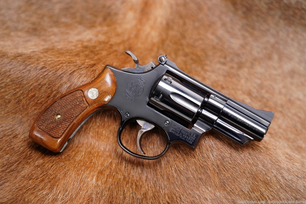 Smith & Wesson S&W Model 19-3 .357 The Combat Magnum 2.5" Revolver, 1974-img-2