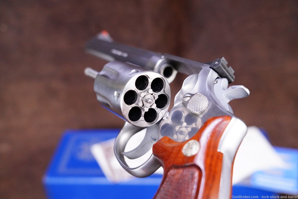 Smith & Wesson S&W Model 66-1 .357 Combat Magnum 6" Revolver, MFD 1980-img-13