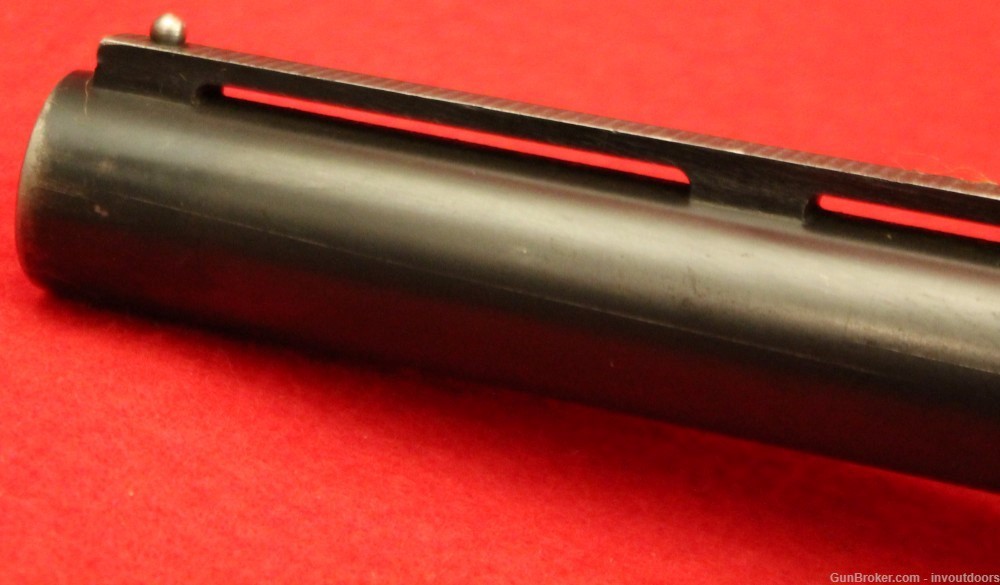 Remington 1100 12 gauge 2 3/4" chamber 26" Imp Cylinder vent rib barrel.-img-8