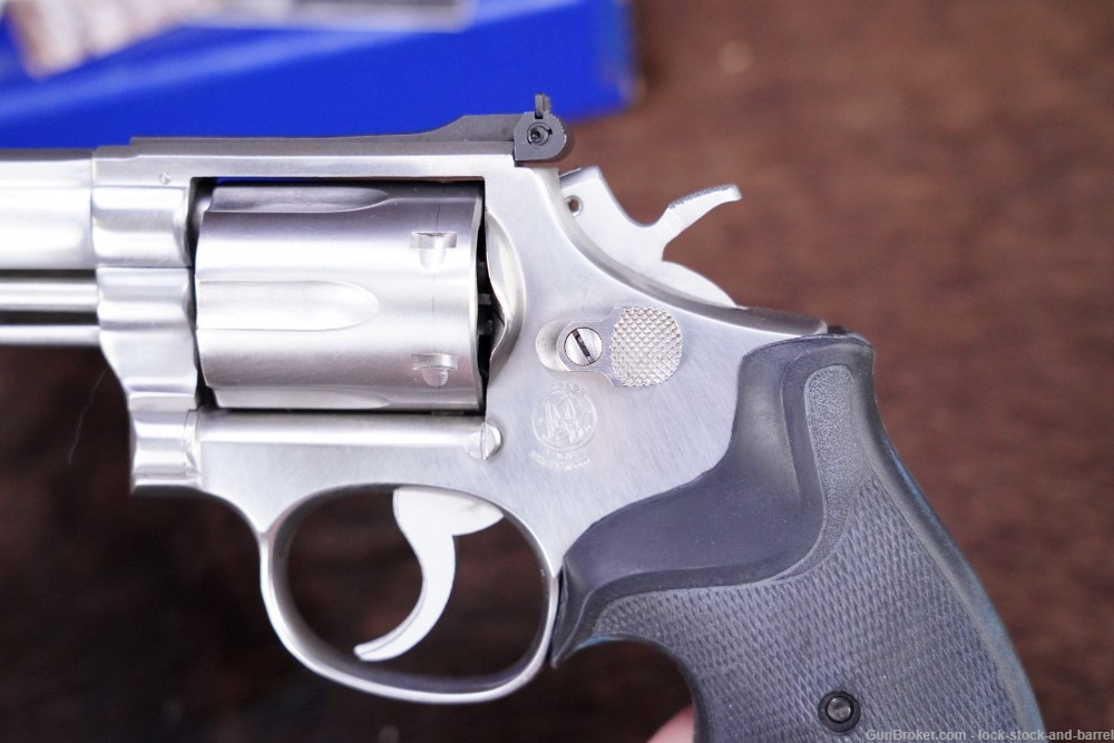 Smith & Wesson S&W Model 66-1 .357 Combat Magnum 4" Revolver, MFD 1981-img-8