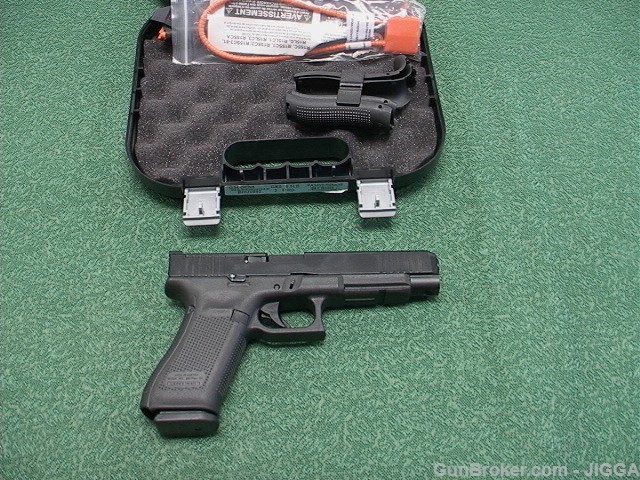 Used Glock 34 9MM-img-0