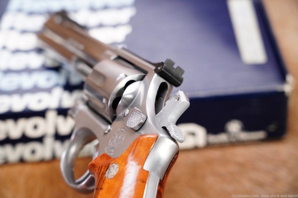 Smith & Wesson S&W Model 686-M Silhouette 104215 .357 Mag 6" Revolver & Box-img-18