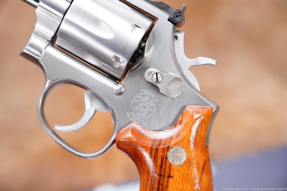 Smith & Wesson S&W Model 686-M Silhouette 104215 .357 Mag 6" Revolver & Box-img-11
