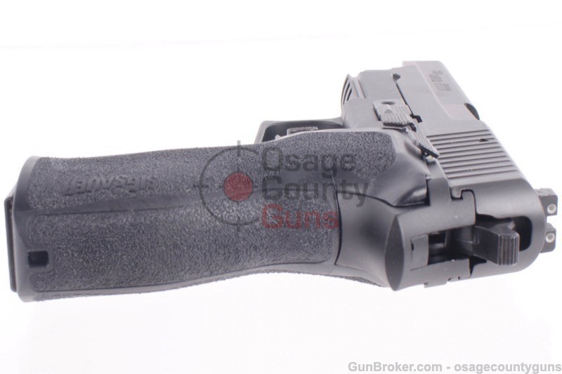 Sig Sauer P226 w/ Night Sights - 4.4" - 9mm - Brand New-img-7