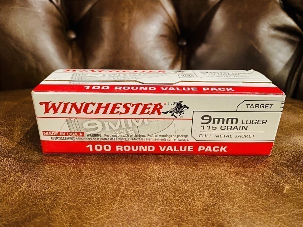 Winchester or Federal 9mm Luger 115grain BuLK AmMo Brass FMJ 100 rounds-img-0