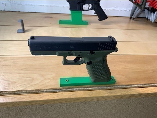 Wall Mount Pistol Stand Compatible with Glock 17 FAST SHIPPING GUARANTEED-img-0