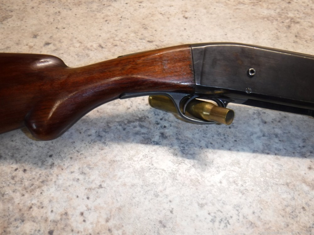 Remington model 10 pump shotgun, 12 gauge, 32" barrel, MFG 1913-img-6