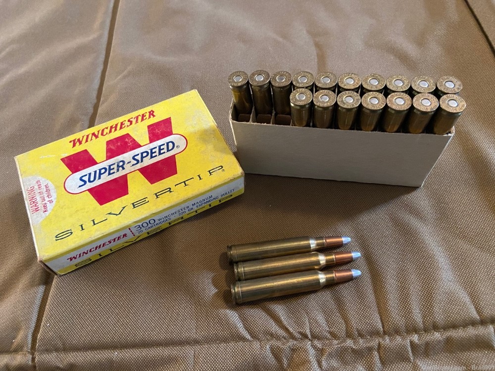 300 Winchester magnum silvertip 70’s vintage 220gr expanding bullets-img-0