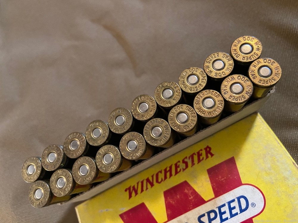 300 Winchester magnum silvertip 70’s vintage 220gr expanding bullets-img-2