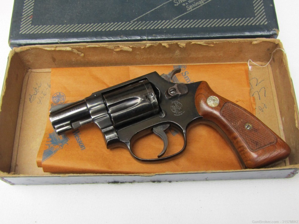 Smith & Wesson Model 36(no dash) Chiefs Special, .38 Spl, 2" Barrel-img-33
